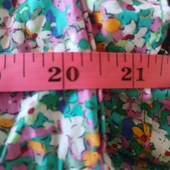 THML Floral Short Sleeve Flutter Blouse Women's Medium - Picture 2 of 6